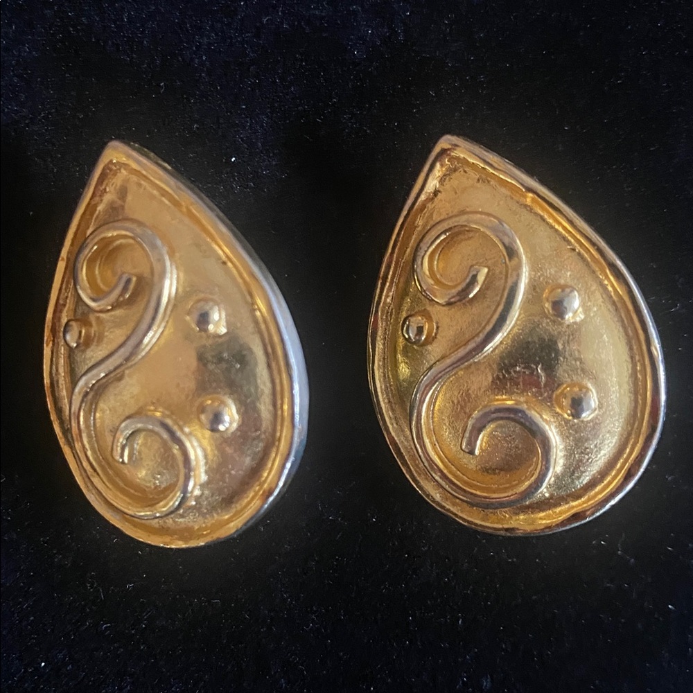 Vintage Erwin Pearl Gold Teardrop Earrings